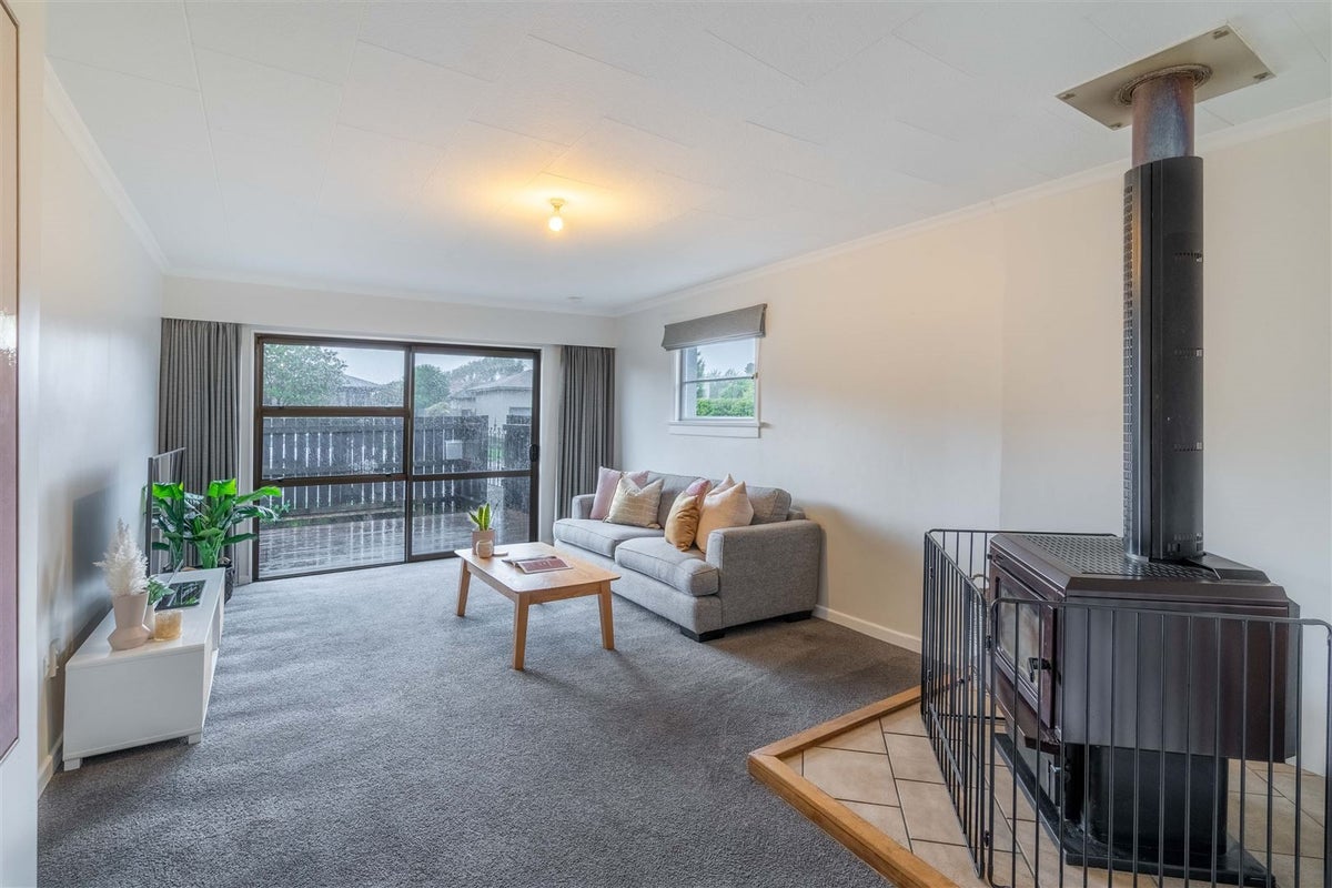 15 Herriot Street, Richmond, Invercargill - Carousel 1