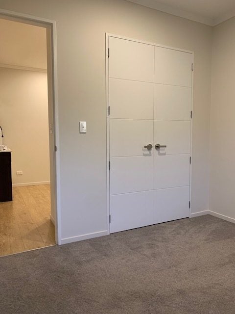 51 Hikuawa Road, Flat Bush, Auckland - Carousel 2