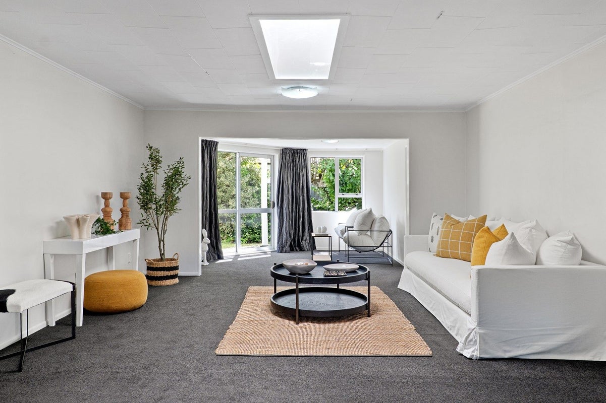 9 Cintra Place, Casebrook, Christchurch - Carousel 2