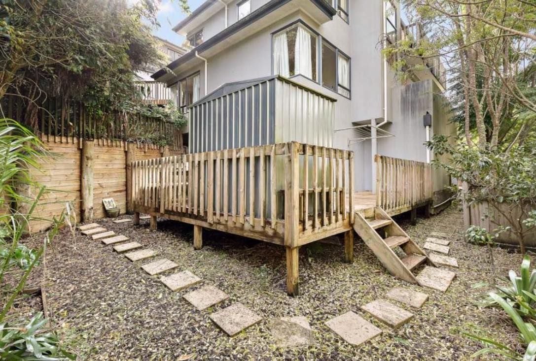 25A Bush View Lane, Northcote Point, Auckland - Carousel 2