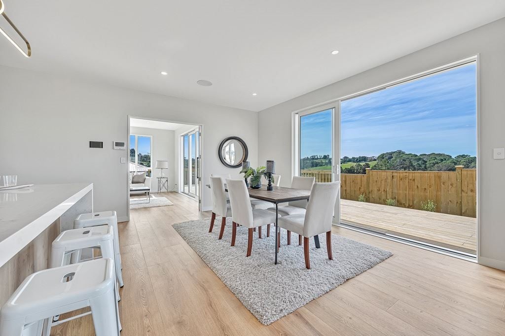 10 Lumber Rise, Swanson, Auckland - Carousel 2