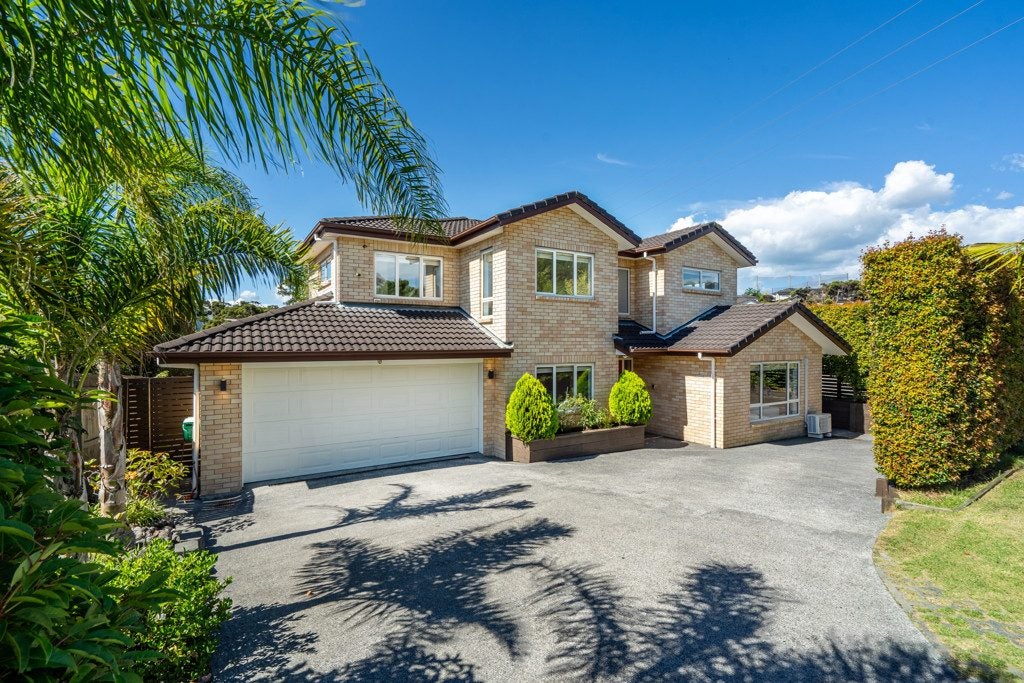 17 Witton Place, Schnapper Rock, Auckland - Carousel 1
