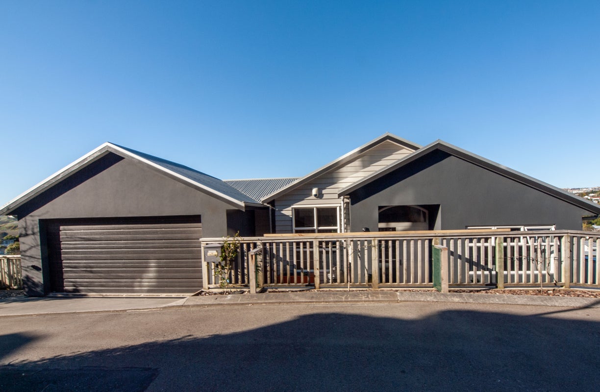 65 Hawtrey Terrace, Churton Park, Wellington - Carousel 1