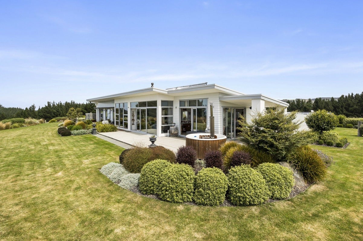 94 Brookdale Road, Balclutha - Carousel 2