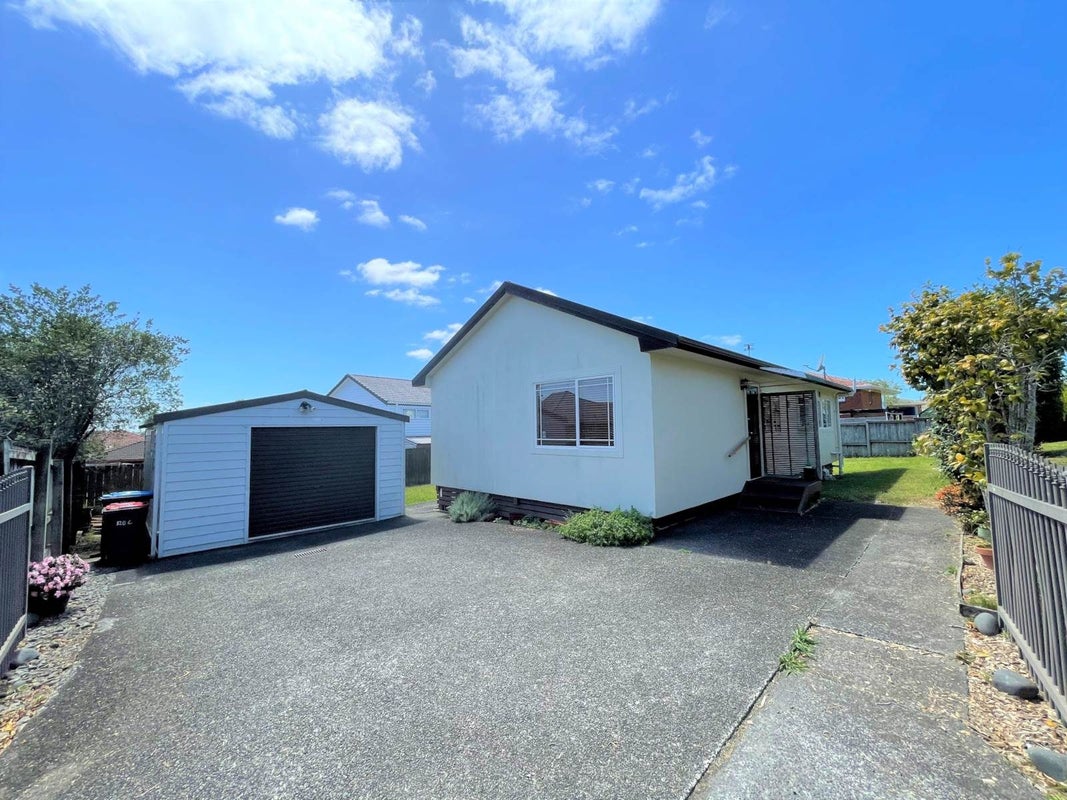 120C Taylor Street, Blockhouse Bay, Auckland - Carousel 1