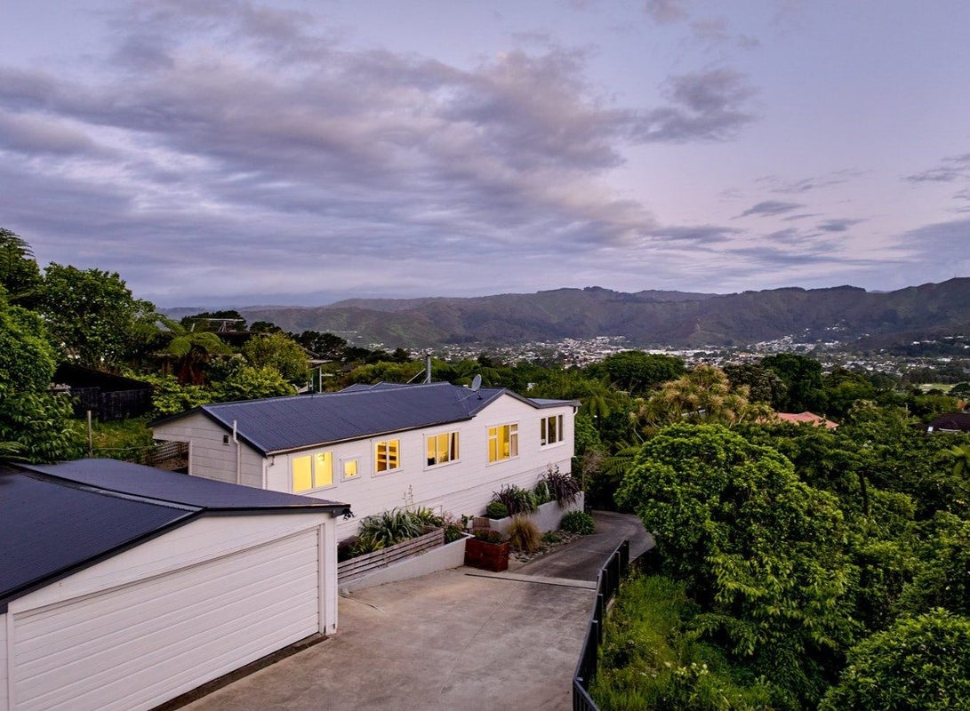 26 Natusch Road, Belmont, Lower Hutt - Carousel 2