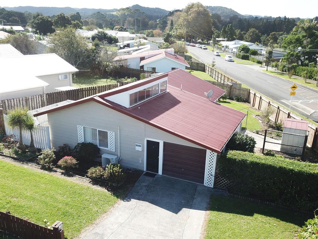 2 Rerewai Place, Tikipunga, Whangarei - Carousel 1