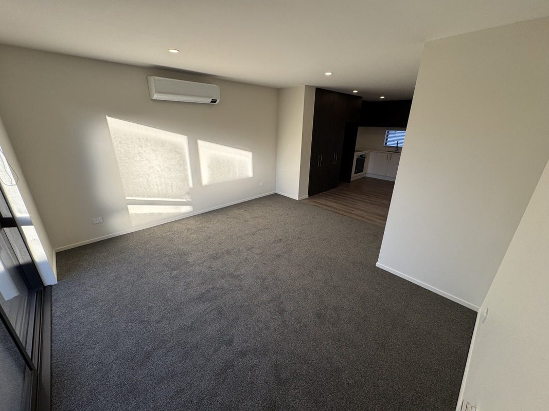 2/2A Puna Street, Riccarton, Christchurch - Carousel 9
