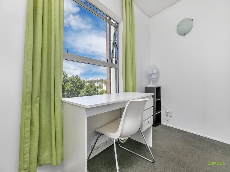 8H/15 Whitaker Place, Grafton, Auckland - Carousel 2