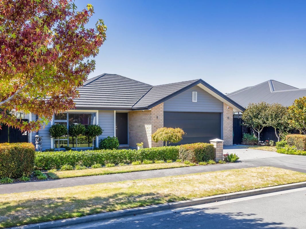 30 Taiore Crescent, Marshland, Christchurch - Carousel 1