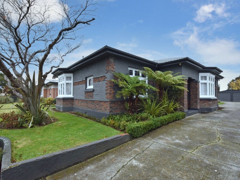 334 Tay Street, Turnbull Thomson Park, Invercargill - Carousel 1