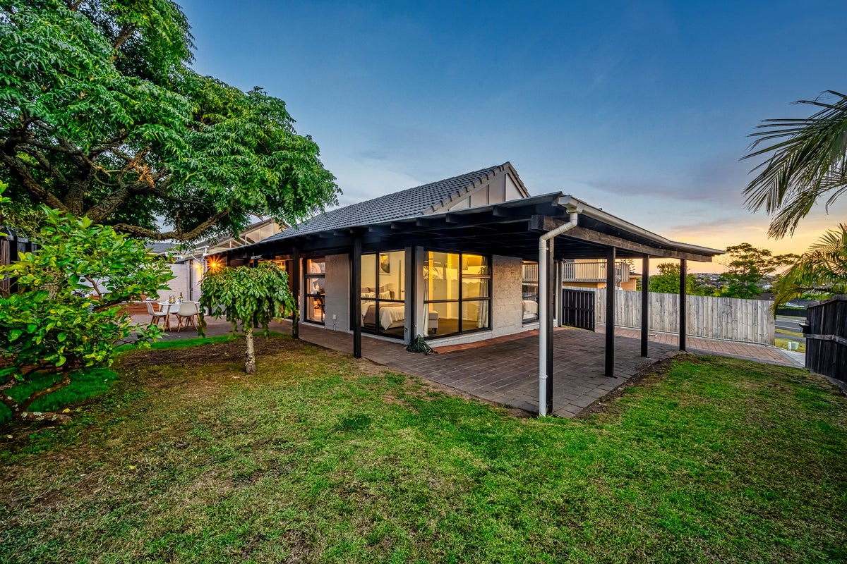 1/84 Prince Regent Dr, Half Moon Bay, Manukau - Carousel 2