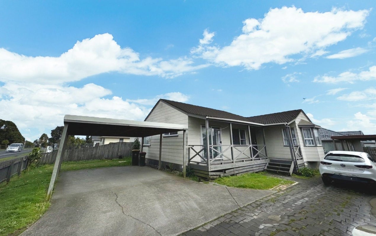 49 Burundi Avenue, Clendon Park, Auckland - Carousel 1