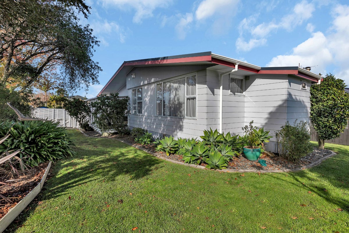 22 Beazley Crescent, Tikipunga, Whangarei - Carousel 2
