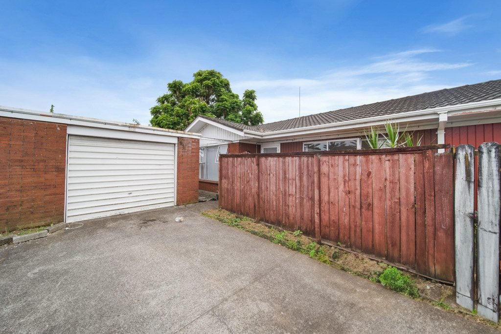3/2 Ihaka Place, Papatoetoe, Auckland - Carousel 12