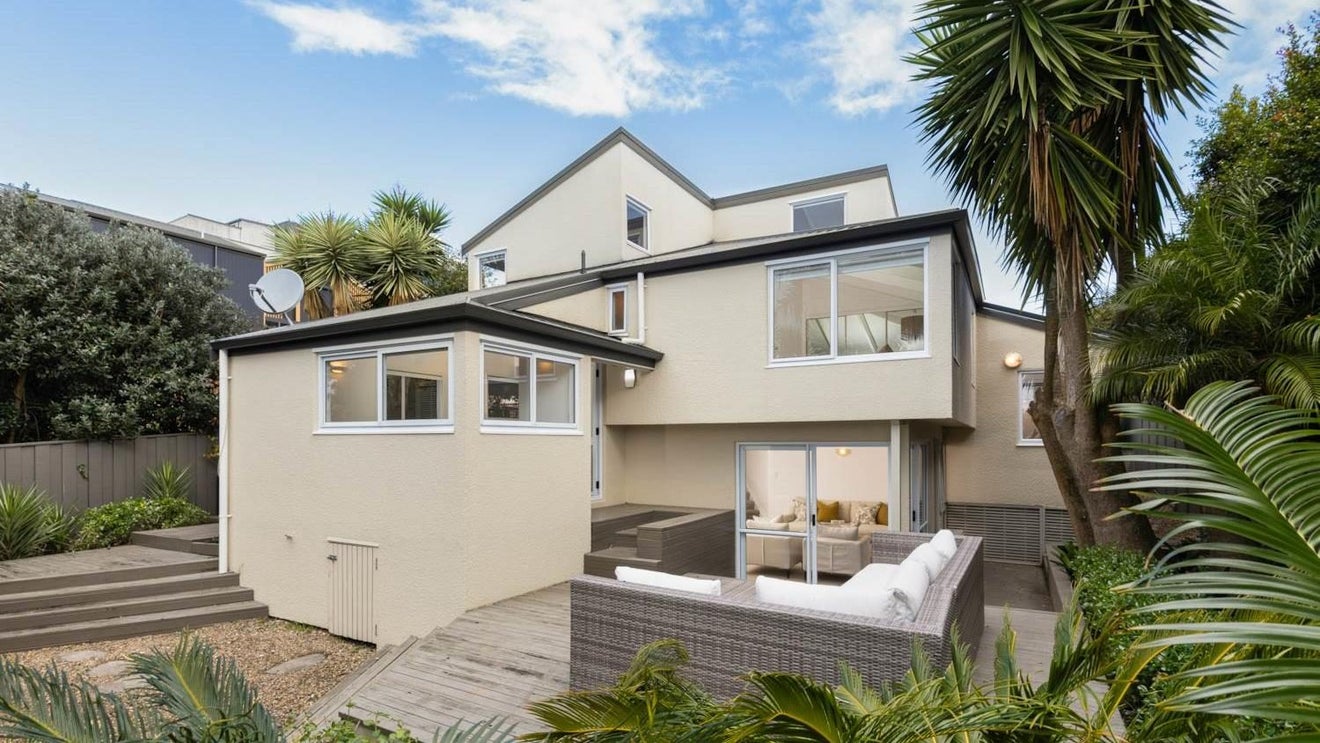 242 Kepa Road, Mission Bay, Auckland - Carousel 1