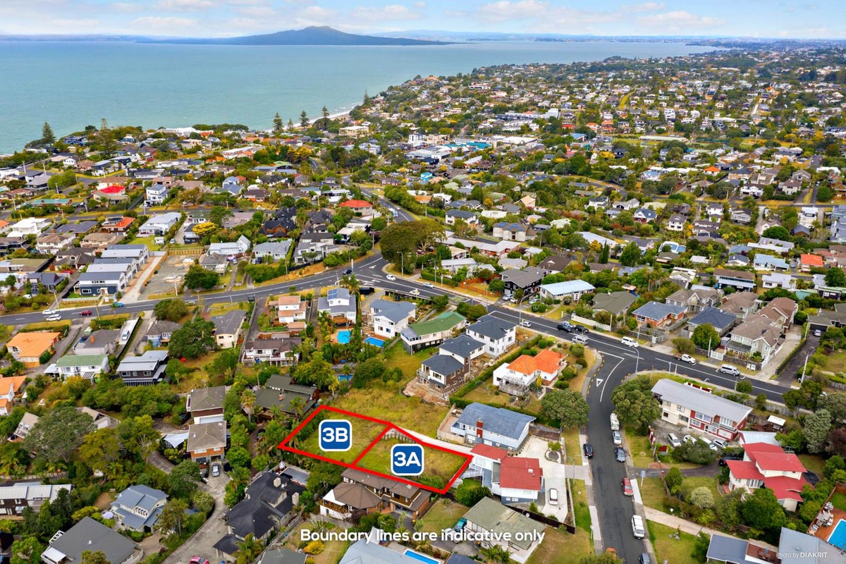 1A Clematis Avenue, Murrays Bay, Auckland - Carousel 1