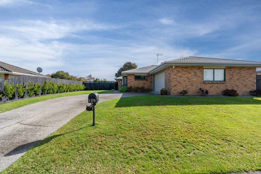 109 Discovery Drive, Flagstaff, Hamilton - Carousel 20