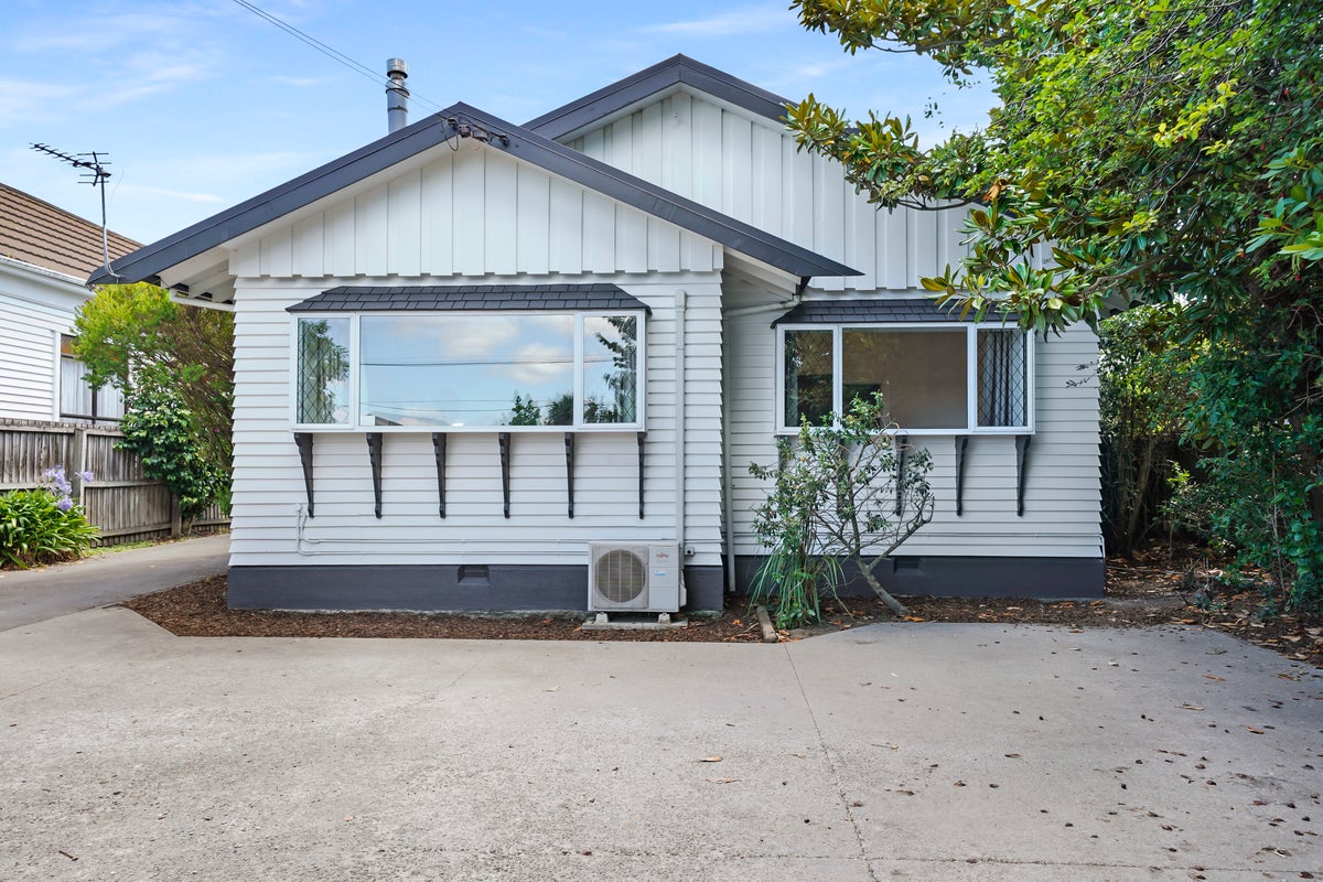 471A Gloucester Street, Linwood, Christchurch - Carousel 1