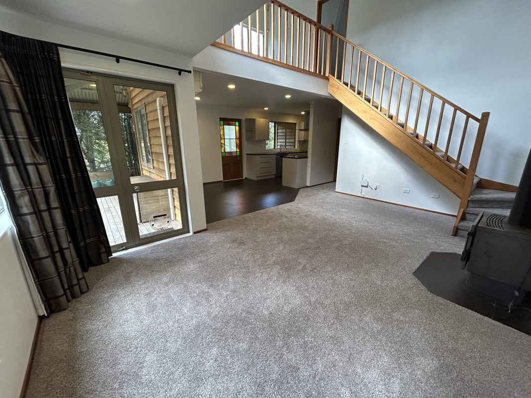 36 Rimu Road, Oratia, Auckland - Carousel 2