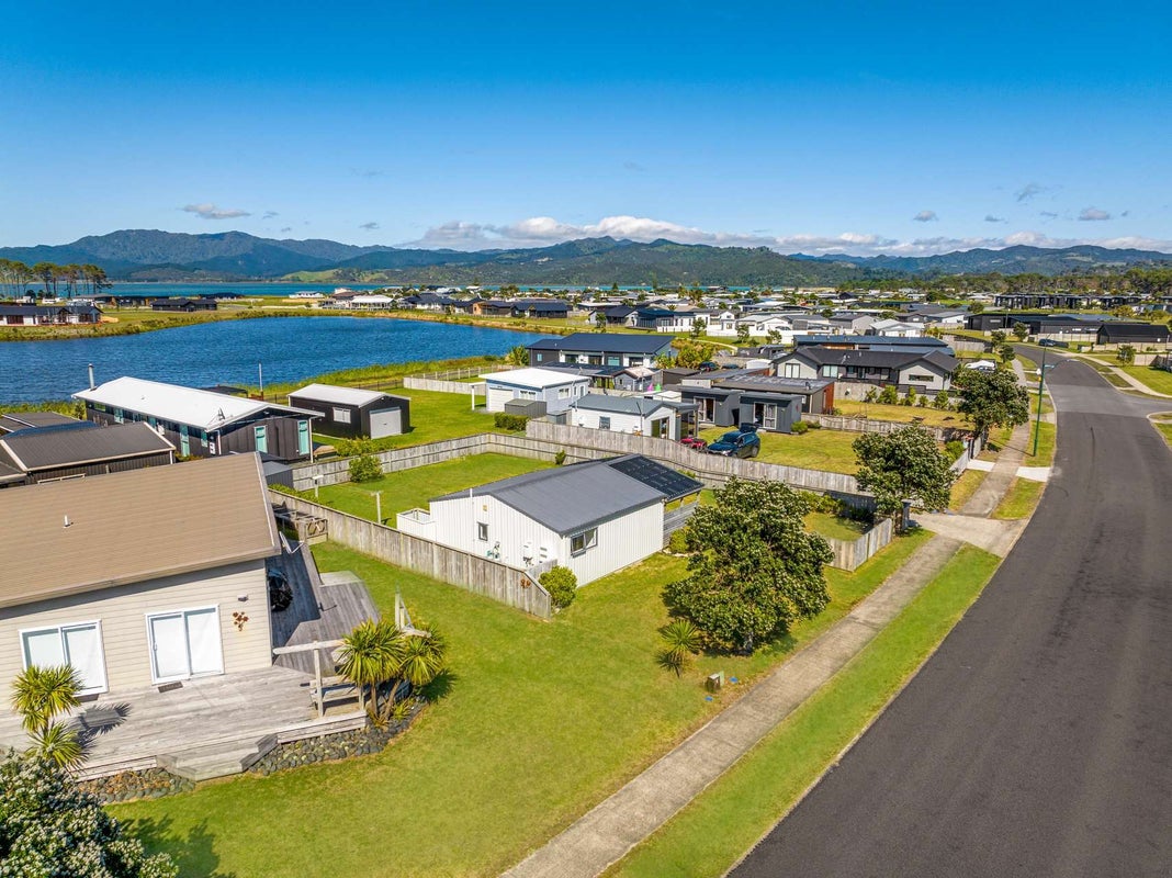 184 Ngaio Drive, Matarangi - Carousel 2