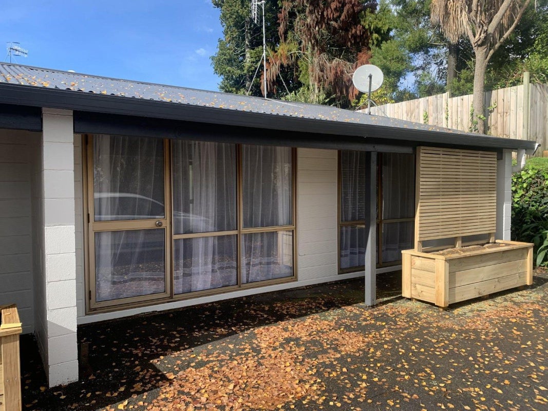 1239A Victoria Street, Whitiora, Hamilton - Carousel 1
