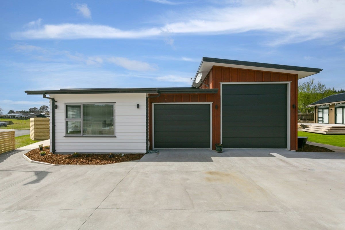 2 Kohuhu Place, MOTUOAPA, MOTUOAPA - Carousel 24