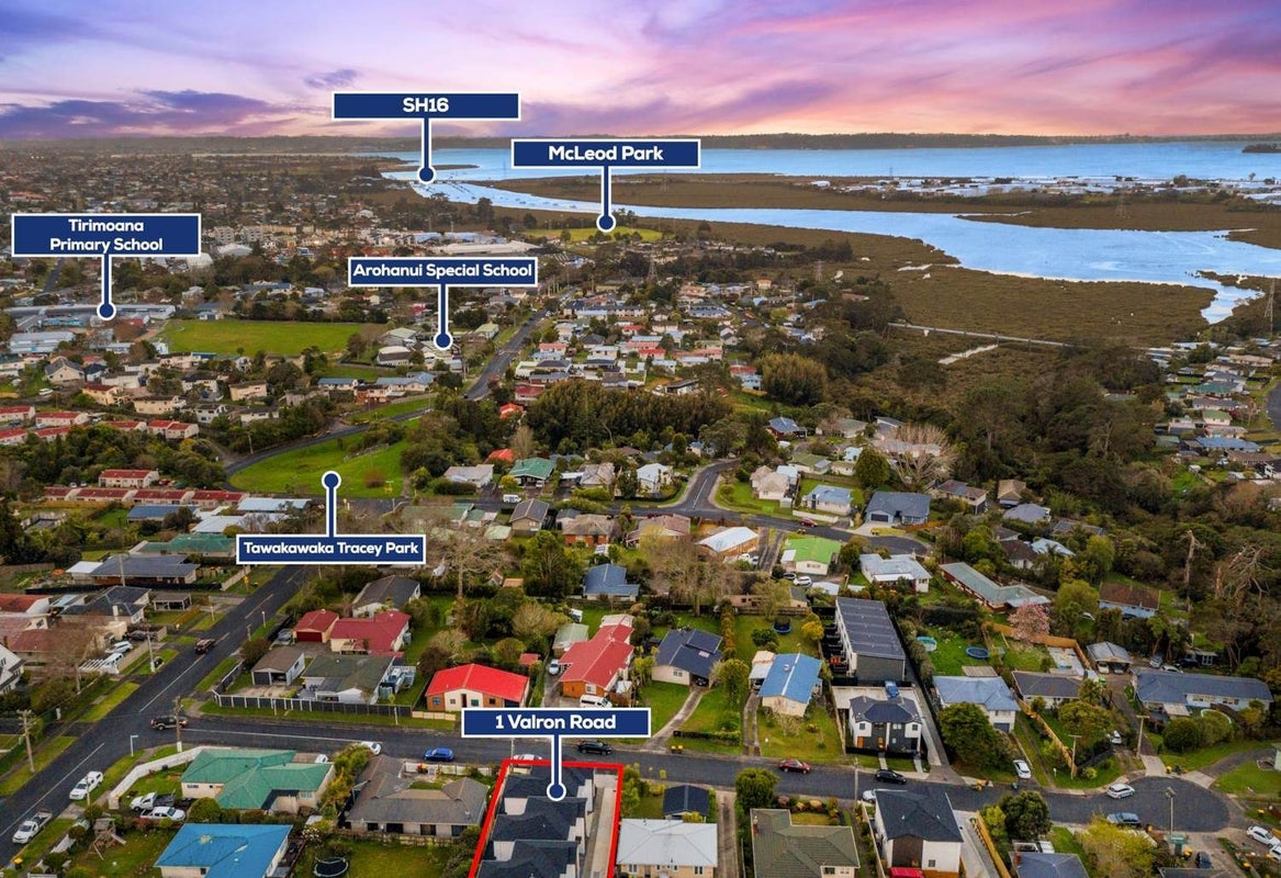 1F Valron Road, Te Atatu South, Auckland - Carousel 2