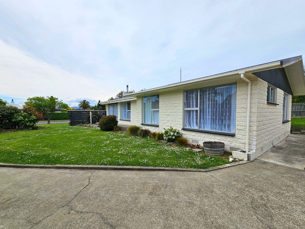 5 Martin Terrace, Witherlea, Blenheim - Carousel 11