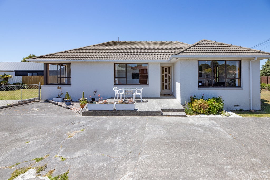 1/79 Prestons Road, Redwood, Christchurch - Carousel 2