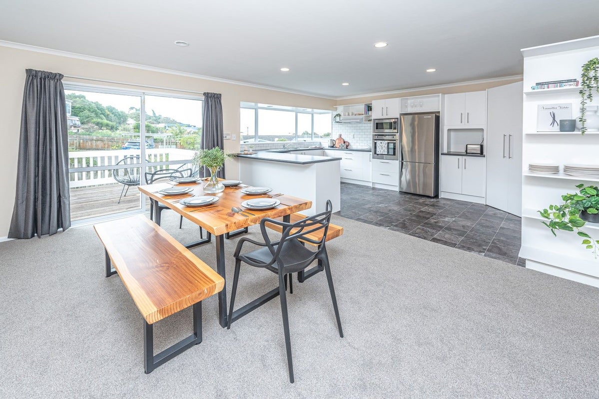 72 Treadwell Street, Springvale, Whanganui - Carousel 2