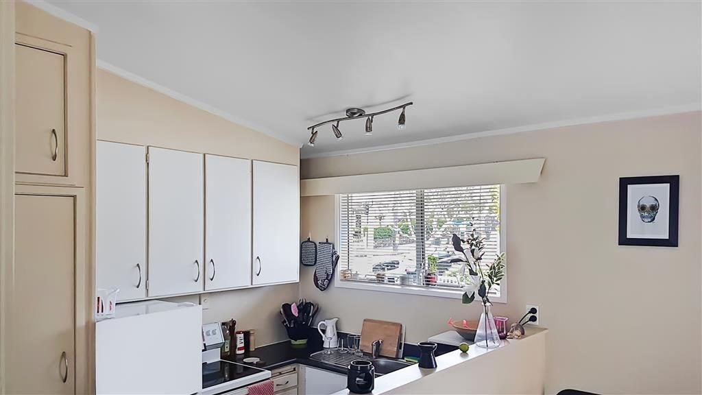 1/62 Grange Road, Mount Eden, Auckland - Carousel 1