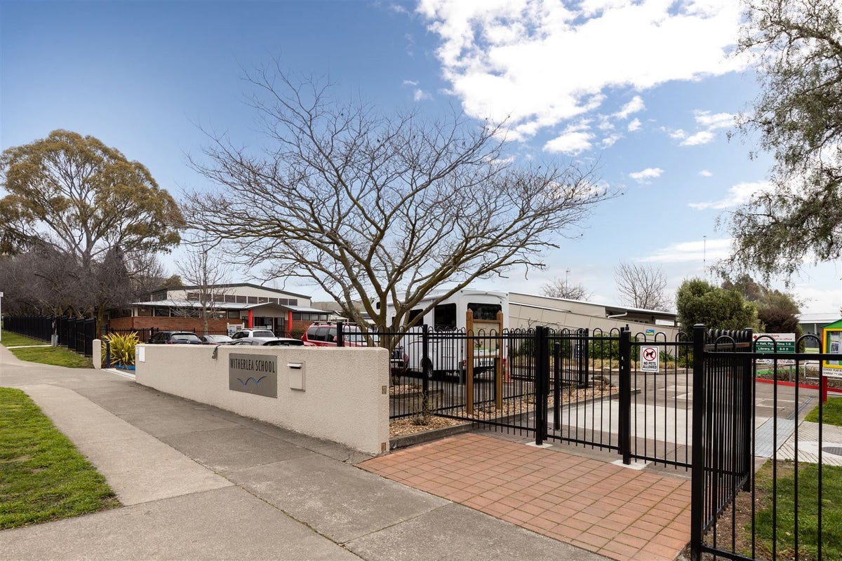 2 Alana Street, Witherlea, Blenheim - Carousel 27