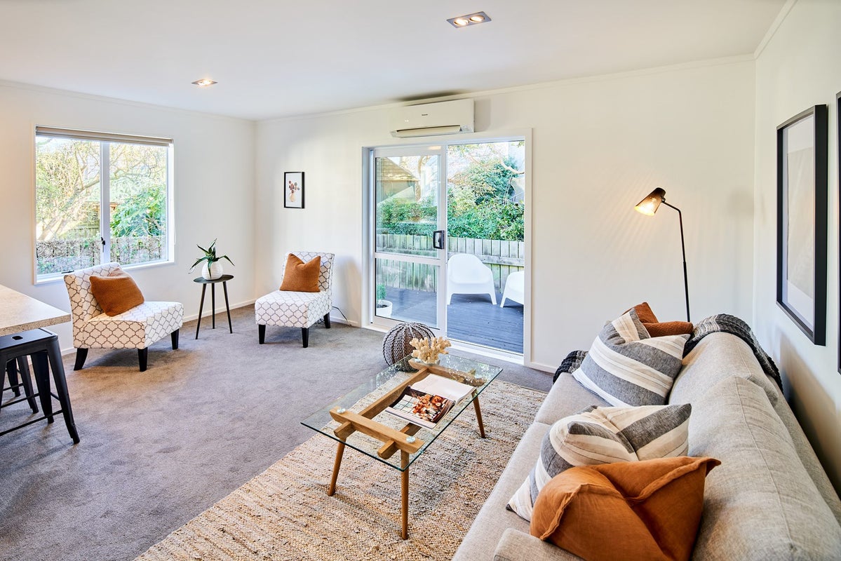 5H Duke Street, Mount Victoria, Wellington - Carousel 2