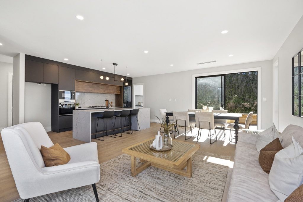 112 Godfrey Drive, Orewa, Orewa - Carousel 2