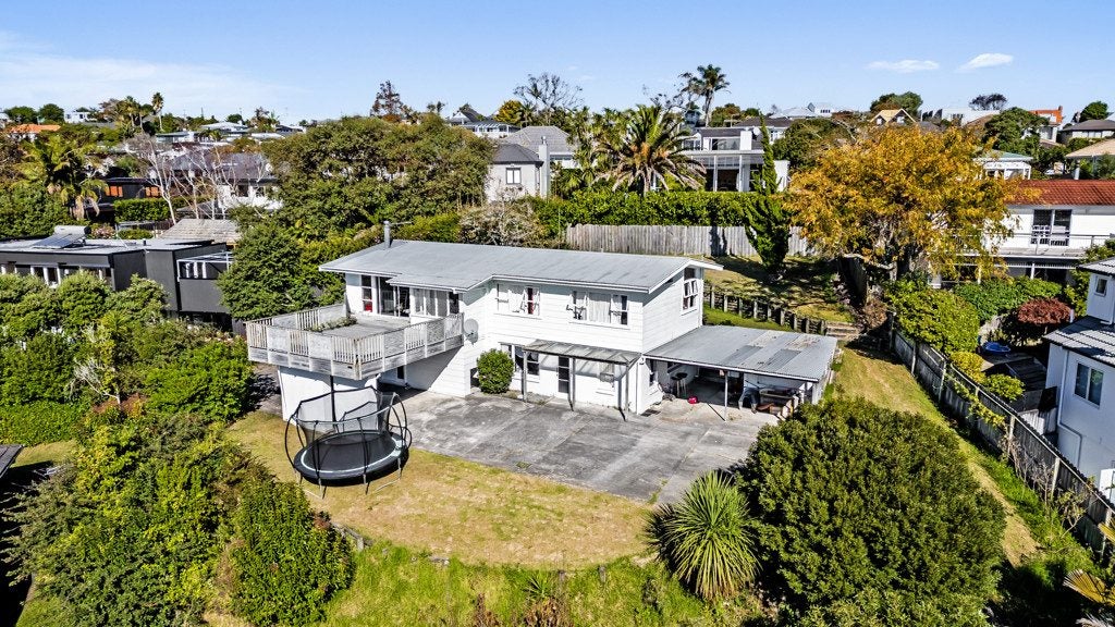 5 Beere Place, Meadowbank, Auckland - Carousel 1