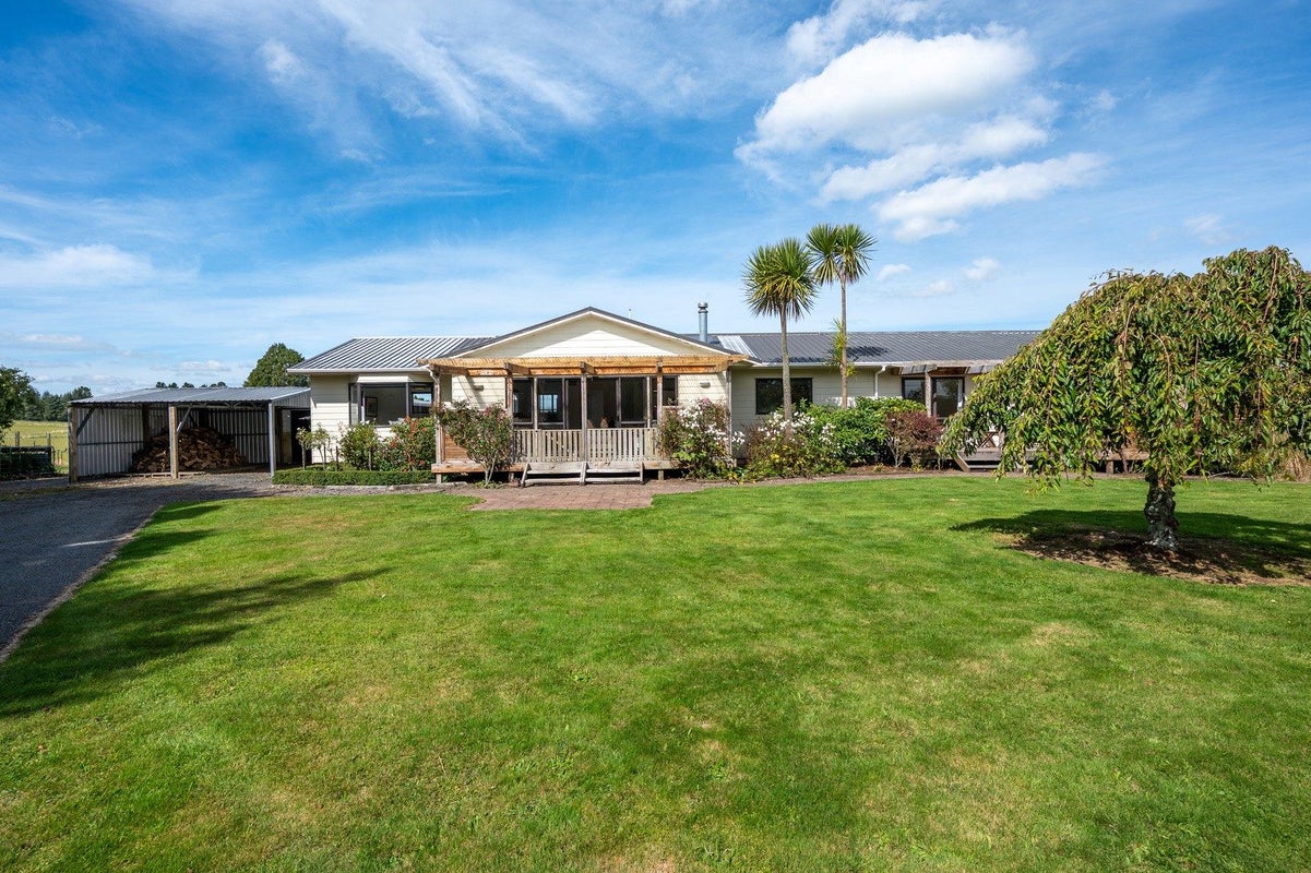 1201 Oturoa Road, Hamurana - Carousel 2