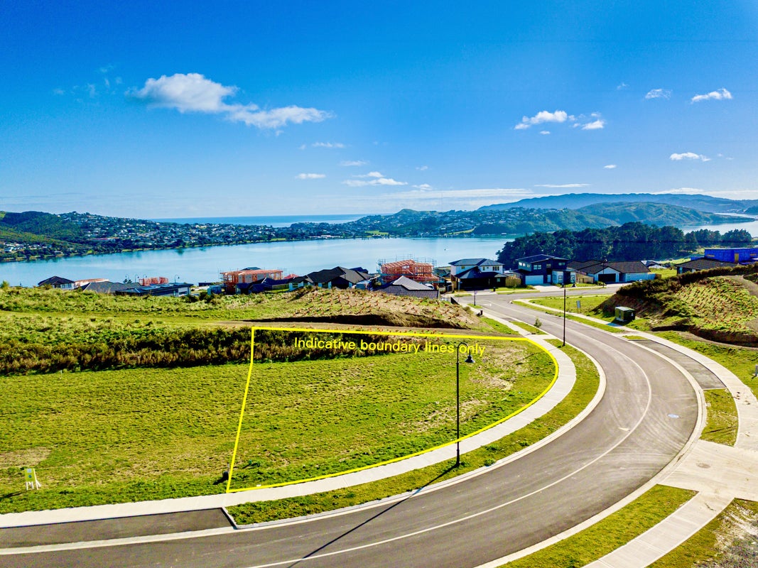 209 John Burke Drive, Aotea, Porirua - Carousel 1