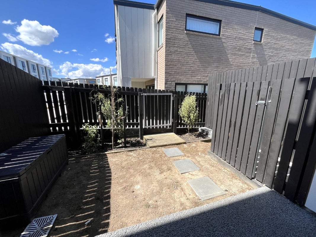 73 Huri Street, Mangere Bridge, Auckland - Carousel 10