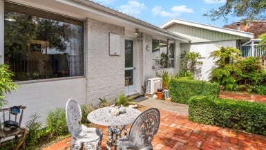 4/44 Southampton Street, Sydenham, Christchurch - Carousel 1