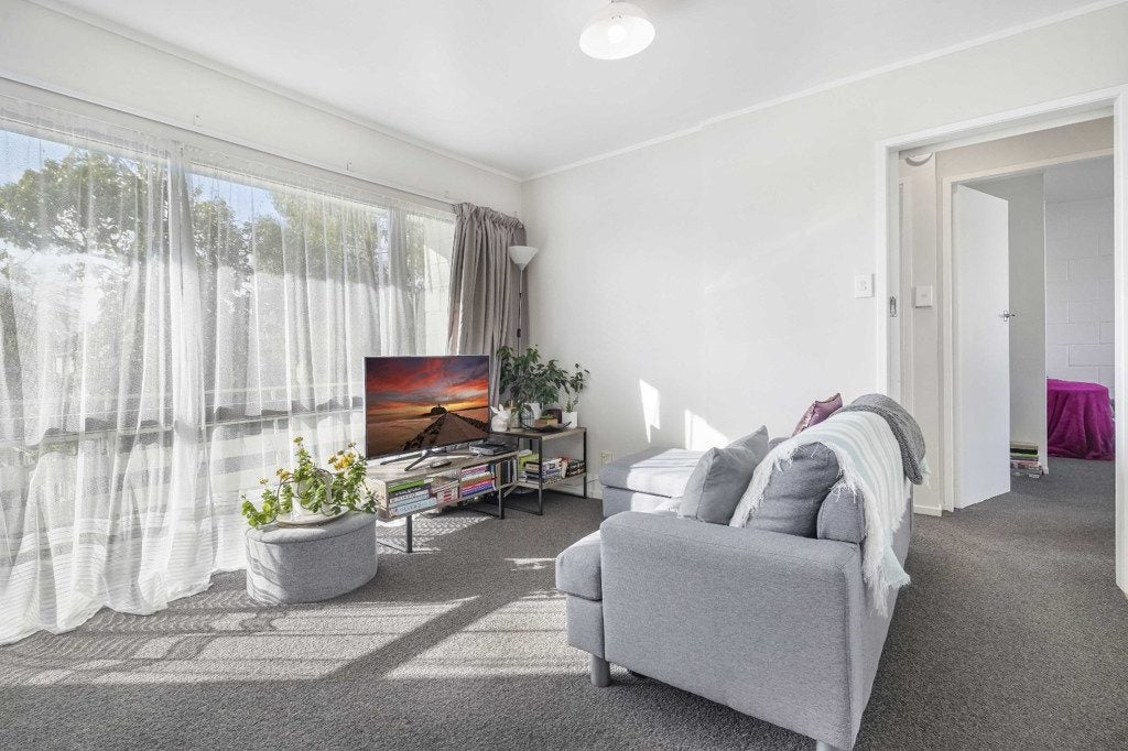 4/33 Old Mill Street, Whitiora, Hamilton - Carousel 2