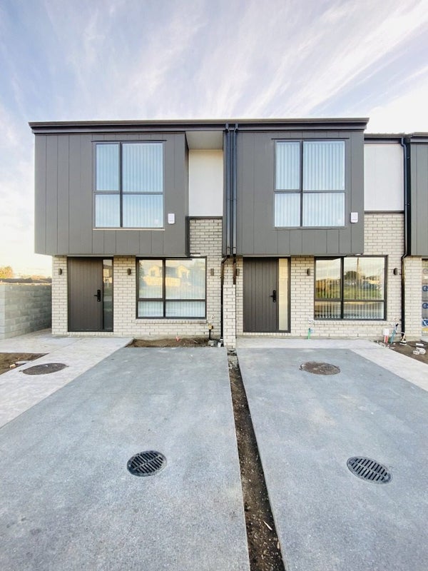 51 Paapaakiri Loop, Takanini, Auckland - Carousel 2