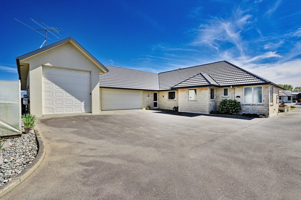 83 Bourke Street, Windsor, Invercargill - Carousel 2