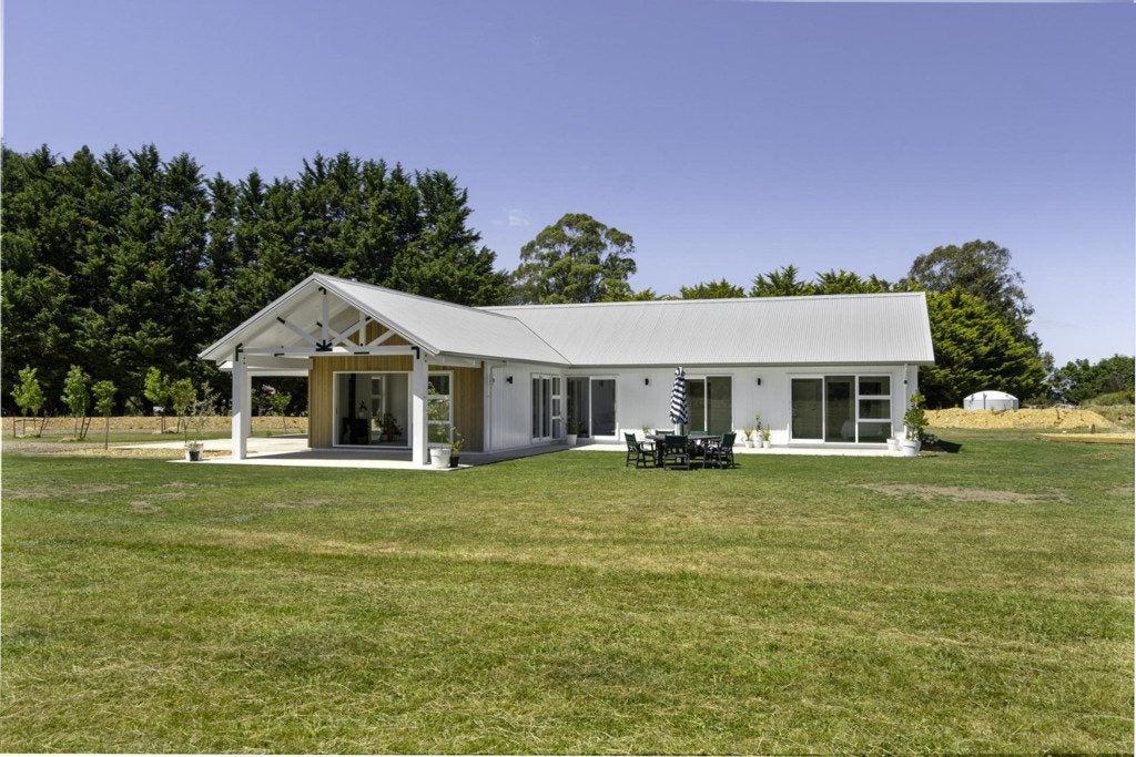 541 Upper Plain Road, Upper Plain, Masterton - Carousel 1