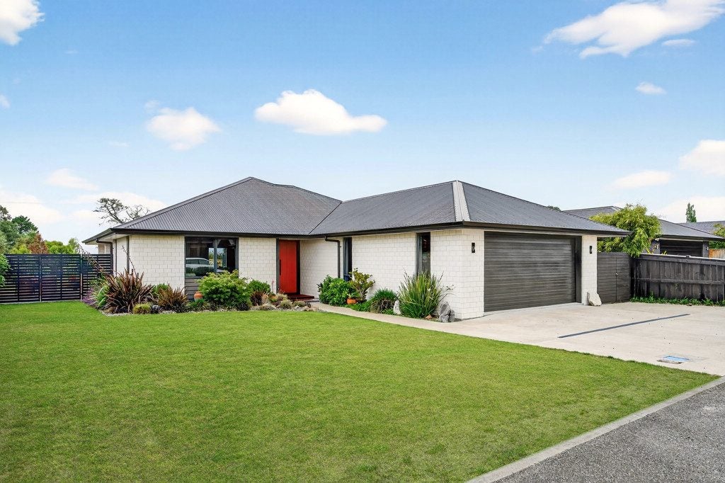 27 Craigmillar Street, Solway, Masterton - Carousel 1