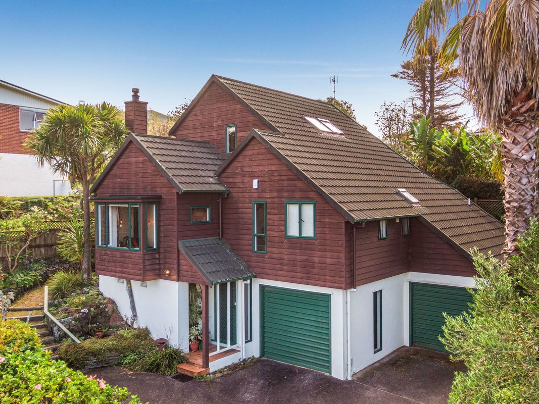 15 Harley Road, Takapuna, Auckland - Carousel 1
