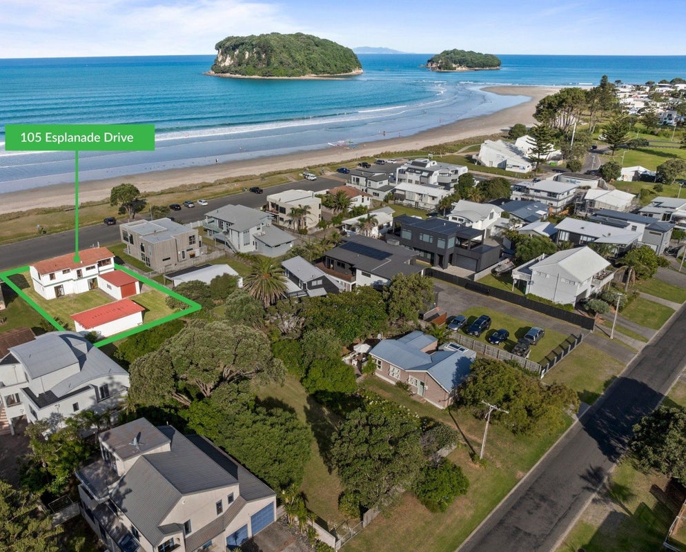 105 Esplanade Drive, Whangamata - Carousel 1
