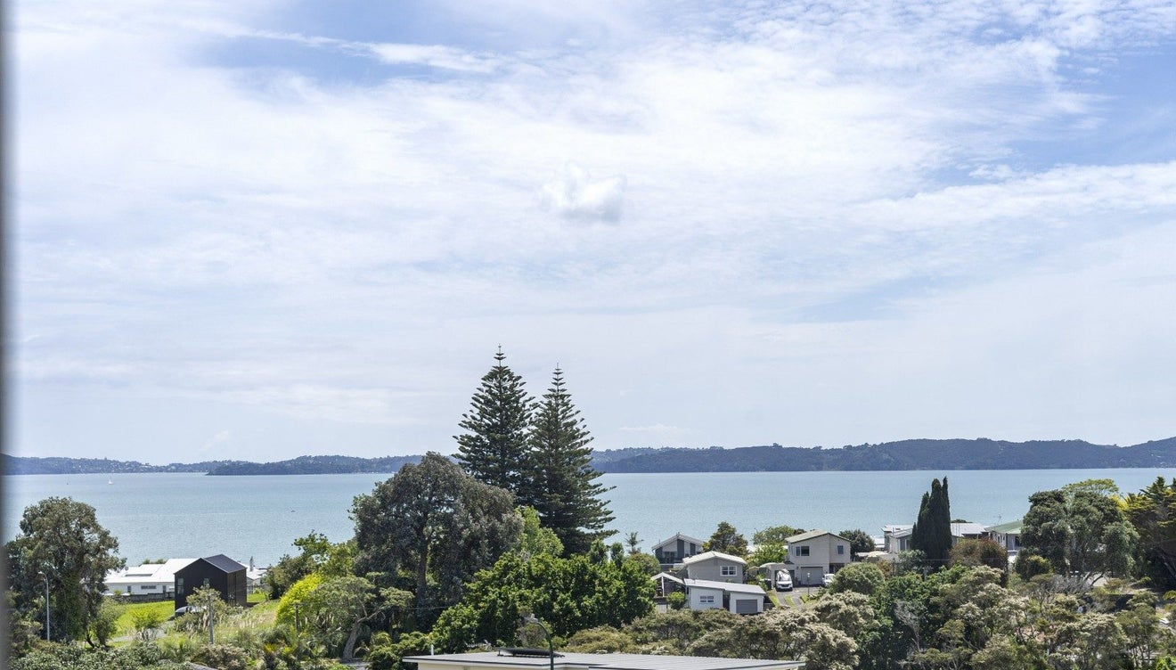 16 Omana Heights Drive, Maraetai, Auckland - Carousel 2
