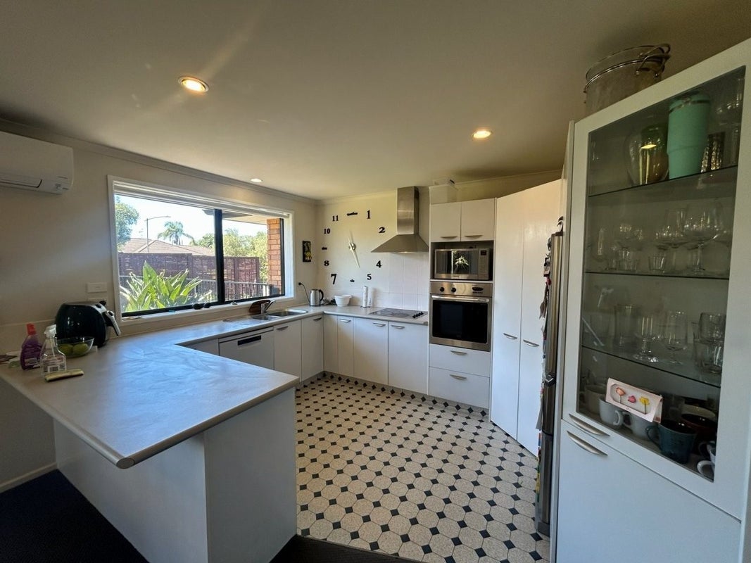 25 Parkwood Place, Papamoa Beach, Papamoa - Carousel 2