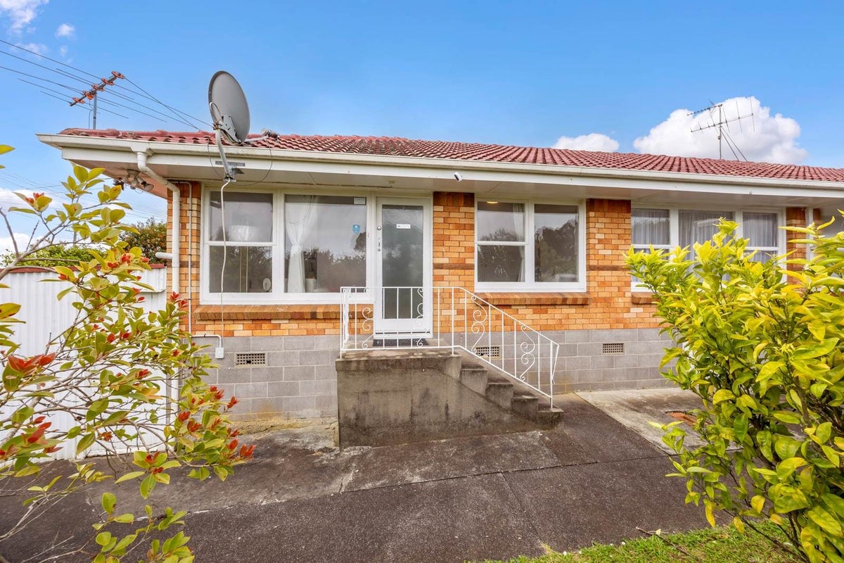 1/27 Malone Road, Mount Wellington, Auckland - Carousel 1